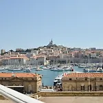 Massilia Blue - Grand Appartement Refait A Neuf Avec Vue Sur Le Vieux Port